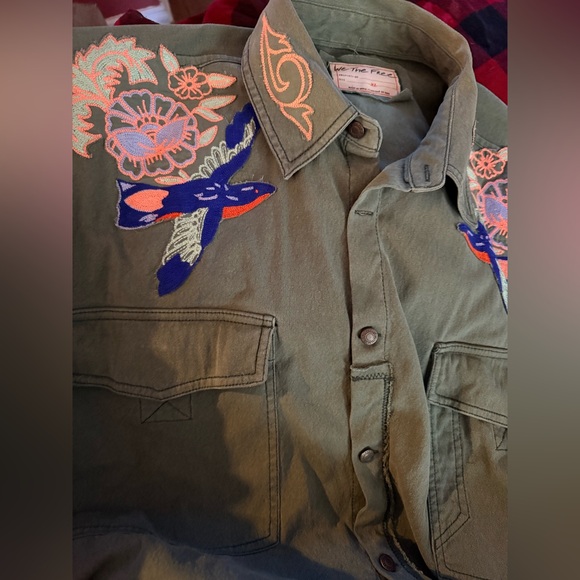 LIKE NEW FREE PEOPLE WE THE FREE TAKE FLIGHT EMBROIDERED SHIRT, DRIED PINE, XL - Picture 11 of 13
